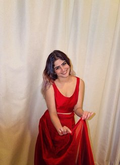 anvi from india 100% real photos - escort in Dubai Photo 9 of 10