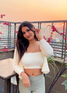 Anvi - escort in Chennai Photo 1 of 5