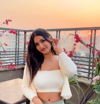 Anvi - escort in Chennai Photo 1 of 5