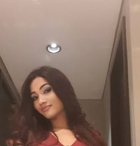 Anvi - escort in Singapore