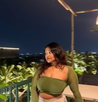 Anvi - puta in Visakhapatnam