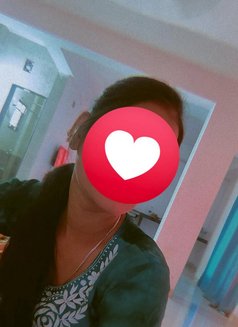 Anvi Patil - escort in Navi Mumbai Photo 1 of 3
