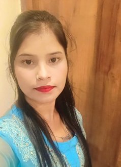 Anvi Patil - puta in Pune Photo 3 of 3