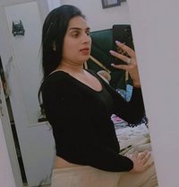 Anvi Shah - Transsexual escort in New Delhi