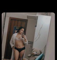 Anvi Singh - Transsexual escort in New Delhi