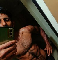 Anwar - Male escort in Abu Dhabi