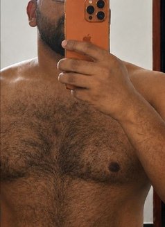 Anwar - Male escort in Kozhikode Photo 2 of 2