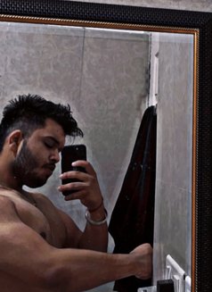 Any girl available in aerocity mohali ? - Acompañantes masculino in Chandigarh Photo 5 of 6