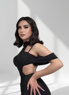 Anya - Transsexual escort in İstanbul Photo 4 of 5