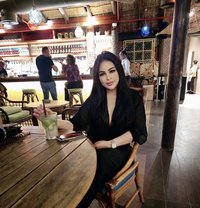 Anya - puta in Khobar