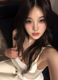 Anya - escort in Jakarta Photo 4 of 4