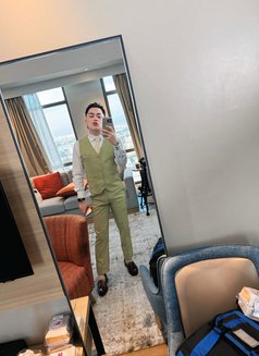 Anya - Male companion in Makati City Photo 10 of 10