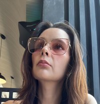 Anya Gray - puta in Tokyo