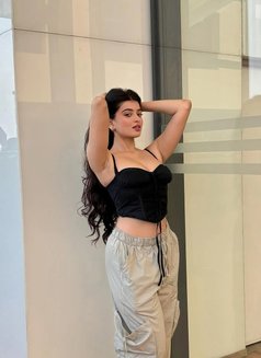 Anya - escort in Dubai Photo 6 of 7