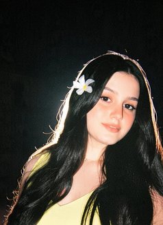 Anya - escort in New Delhi Photo 1 of 6