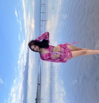 Anya - puta in Bali