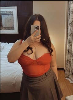 Anya Khan - escort in Dubai Photo 1 of 3