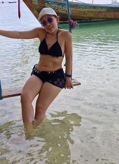 Aoms From Bangkok - masseuse in Krabi Photo 2 of 10