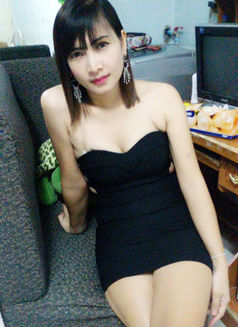 Aoy - escort in Bangkok Photo 3 of 6