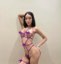 Aoyly - Transsexual escort in Riyadh Photo 6 of 8