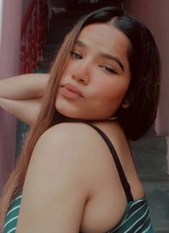 Aparajita - escort in New Delhi Photo 5 of 6