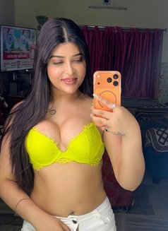 Aphrodite for NUDE CAM SHOW,SEXTING 🥵🥵 - puta in New Delhi Photo 30 of 30