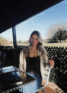 Aphrodite Merve - escort in İstanbul Photo 9 of 11