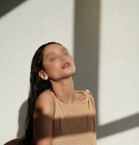 Aphrodite - puta in Singapore Photo 1 of 5