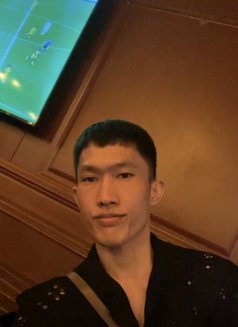 APO - Male escort in Jeddah Photo 8 of 8