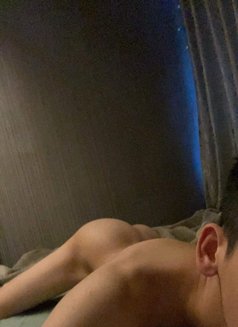 APO - Male escort in Jeddah Photo 5 of 8