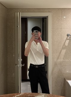 APO - Male escort in Jeddah Photo 8 of 8