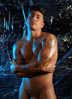 Apolo - Masajista in Dubai Photo 5 of 9