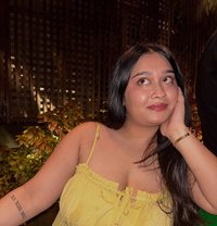 Apoorva - puta in Candolim, Goa