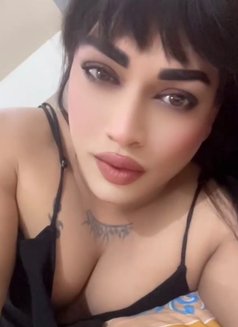 Apoorva - Transsexual escort in Chandigarh Photo 2 of 4