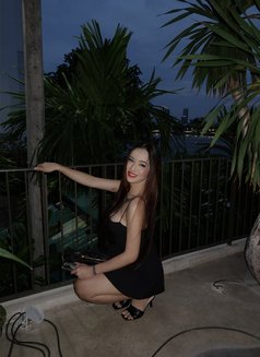Apphia - Transsexual escort in Manila Photo 20 of 29
