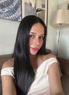 Apple - Transsexual escort in Davao Photo 6 of 9