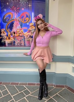 Apple - Transsexual escort in Taipei Photo 1 of 2