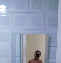 Apple Massage - masseuse in Manila