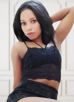 Apple - escort in Pune Photo 1 of 4