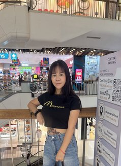 Apple - escort in Bangkok Photo 10 of 14