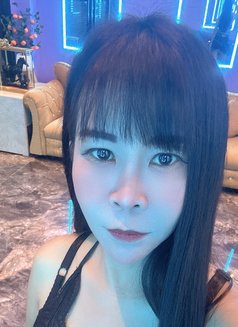 Apple - escort in Bangkok Photo 3 of 14