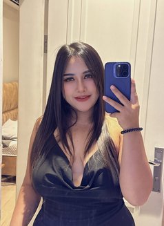 Apple - masseuse in Khobar Photo 4 of 13