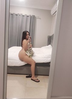 Apple - masseuse in Khobar Photo 13 of 15