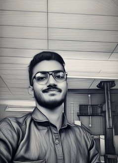 Appu - Male escort in Bangalore Photo 6 of 10