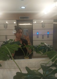 April - companion in Manila Photo 1 of 6