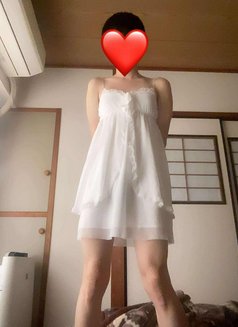 April - Transsexual escort in Tokyo Photo 1 of 4