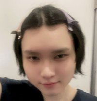 April - Transsexual escort in Tokyo