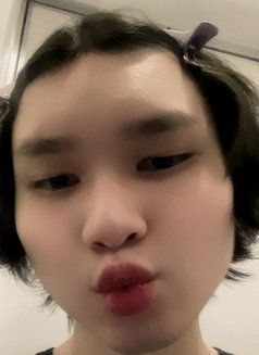 April - Transsexual escort in Tokyo Photo 6 of 6