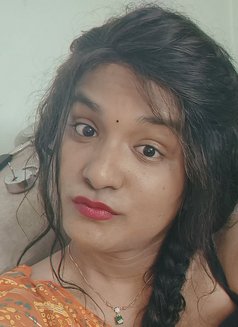 Shiney shemale - Transsexual escort in Hyderabad Photo 3 of 6