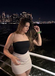 Apurva - escort in Navi Mumbai Photo 3 of 3